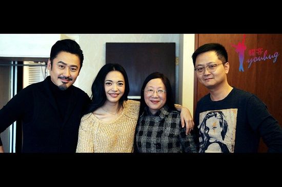 编剧陈彤探班离婚律师