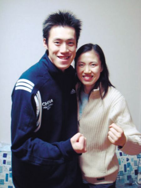 汤淼与周苏红(资料图)