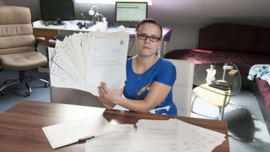 德国少妇因抚养3个子女申请实习屡被拒(图)